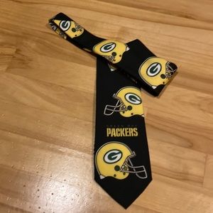 Ralph Marlin Wally Wear VTG 1996 Green Bay Packers helmets tie